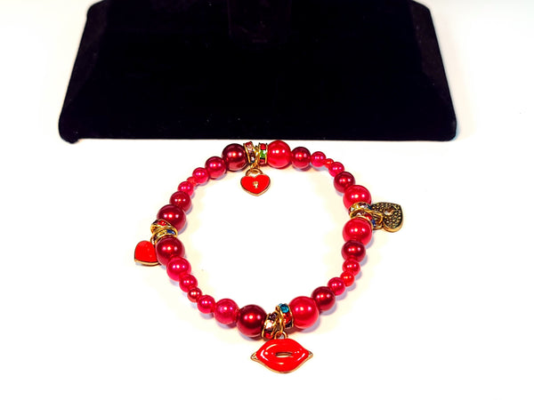 Handmade - Red Beaded Classic Pendants Bracelet